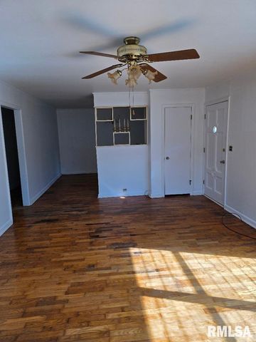 516 FREDERICK Street, Herrin, IL 62948