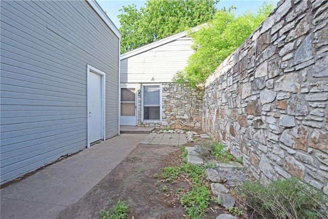 1000 King Albert ST A, Austin, TX 78745