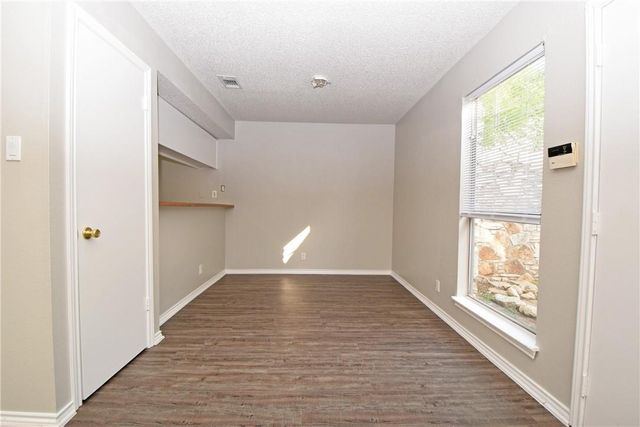 1000 King Albert ST A, Austin, TX 78745