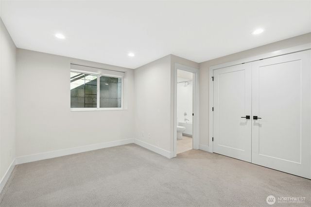 916 B 14th Avenue, Seattle, WA 98122