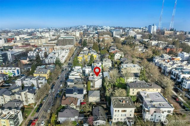 916 B 14th Avenue, Seattle, WA 98122