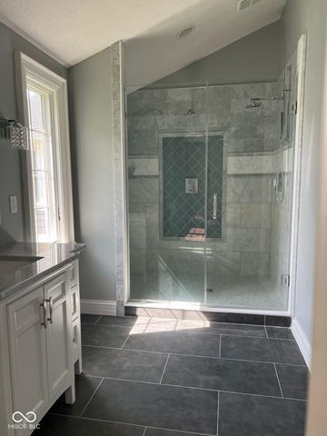 15022 Shoreway East Drive, Carmel, IN 46032