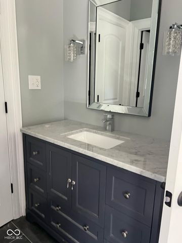 15022 Shoreway East Drive, Carmel, IN 46032