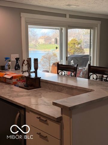 15022 Shoreway East Drive, Carmel, IN 46032