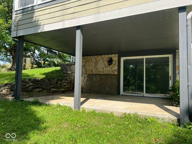 15022 Shoreway East Drive, Carmel, IN 46032