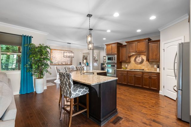 1094 Cantwell Pl, Spring Hill, TN 37174