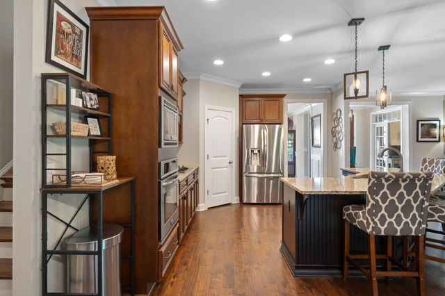 1094 Cantwell Pl, Spring Hill, TN 37174