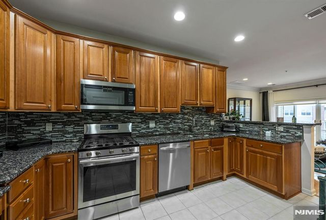 4203 Warrens Way, Wanaque, NJ 07465