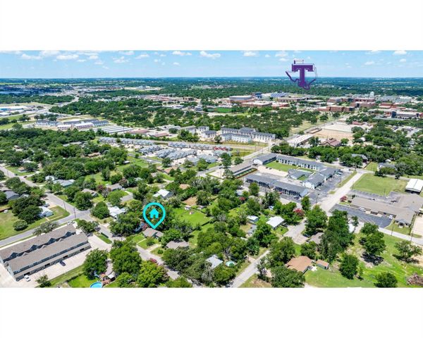 1425, 1435, 420 Groesbeck & Lillian, Stephenville, TX 76401