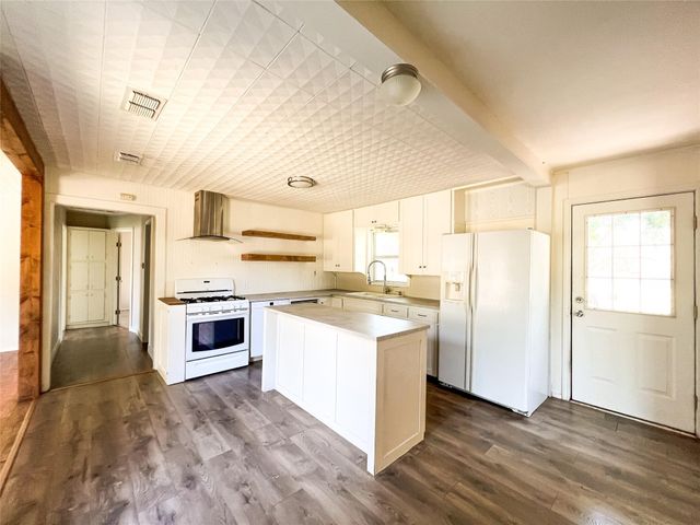 1425, 1435, 420 Groesbeck & Lillian, Stephenville, TX 76401