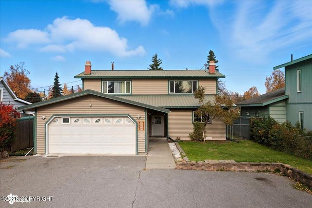 2601 W 32nd Avenue, Anchorage, AK 99517