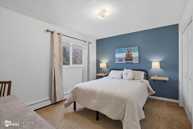 2601 W 32nd Avenue, Anchorage, AK 99517