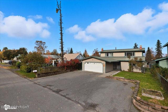 2601 W 32nd Avenue, Anchorage, AK 99517