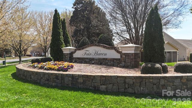 1504 Sunflower Field Place, Matthews, NC 28104