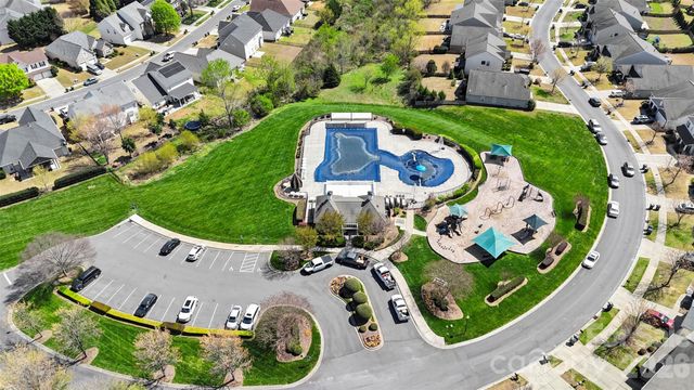 1504 Sunflower Field Place, Matthews, NC 28104