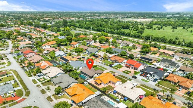 6302 NW 201st Ter, Hialeah, FL 33015