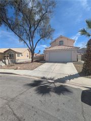 2462 Cavern Cove Way, Las Vegas, NV 89156