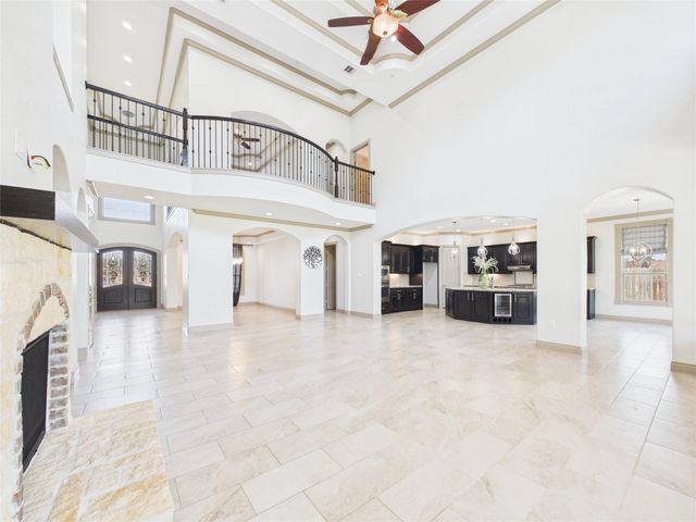 2221 Dove Haven Lane, League City, TX 77573