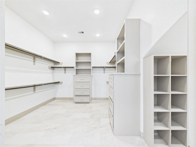 2221 Dove Haven Lane, League City, TX 77573