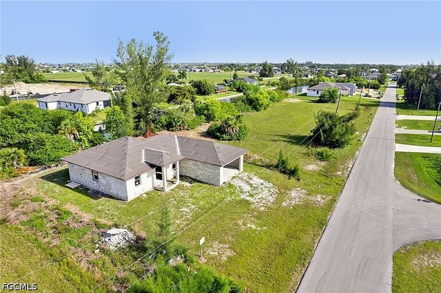 1112 NW 28th AVE, Cape Coral, FL 33993