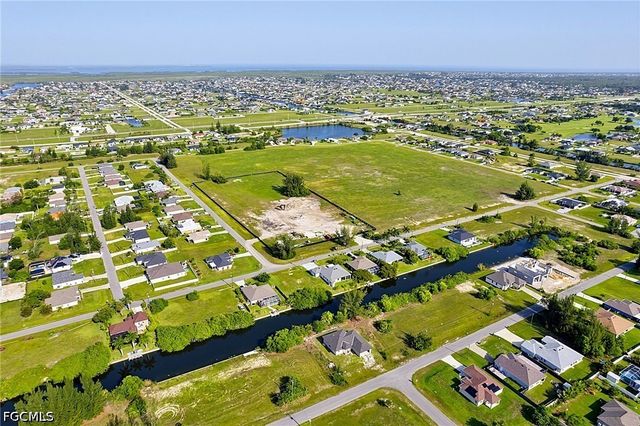 1112 NW 28th AVE, Cape Coral, FL 33993