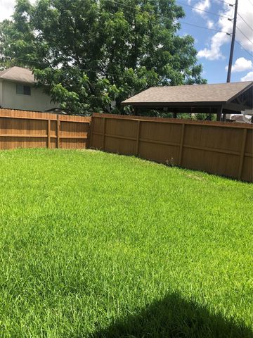 8311 Chelsea Bend Court, Houston, TX 77083