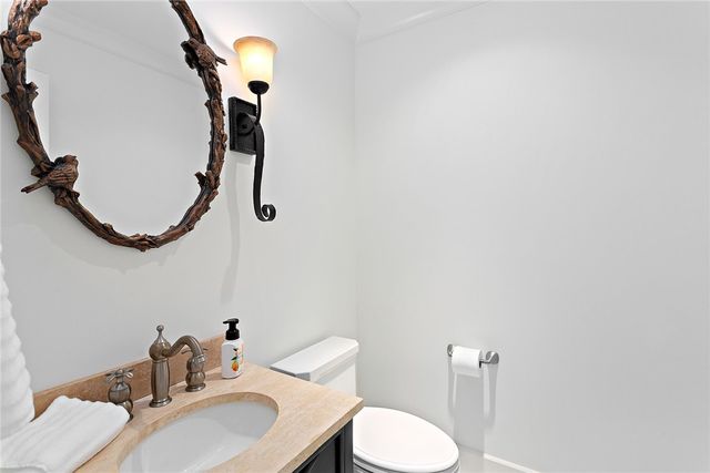 1626 Bruce Drive, St Simons Island, GA 31522