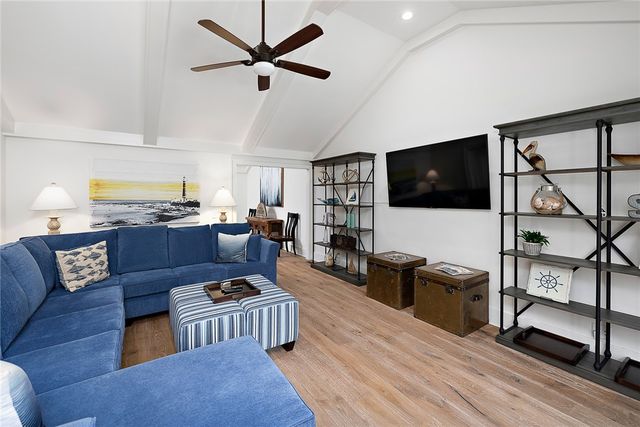 1626 Bruce Drive, St Simons Island, GA 31522