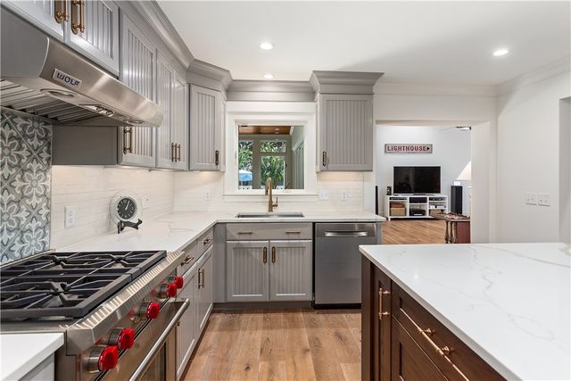 1626 Bruce Drive, St Simons Island, GA 31522