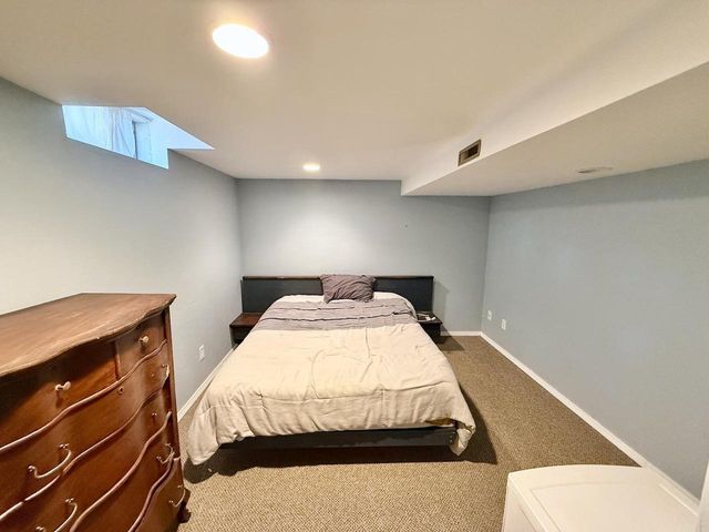 1135 W MARQUETTE STREET, Appleton, WI 54914