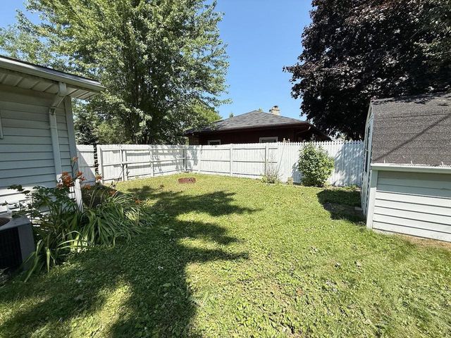 1135 W MARQUETTE STREET, Appleton, WI 54914