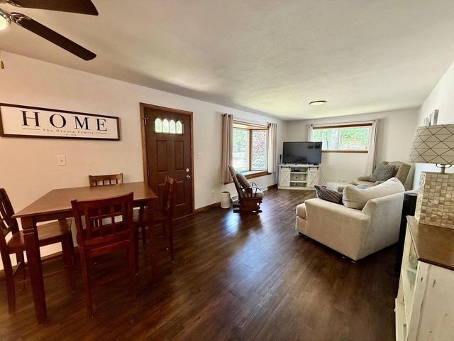 1135 W MARQUETTE STREET, Appleton, WI 54914