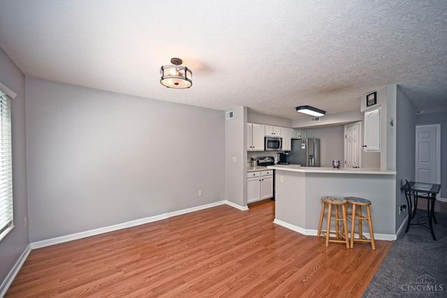 5884 Stonebridge Circle Way, Miami Twp, OH 45150