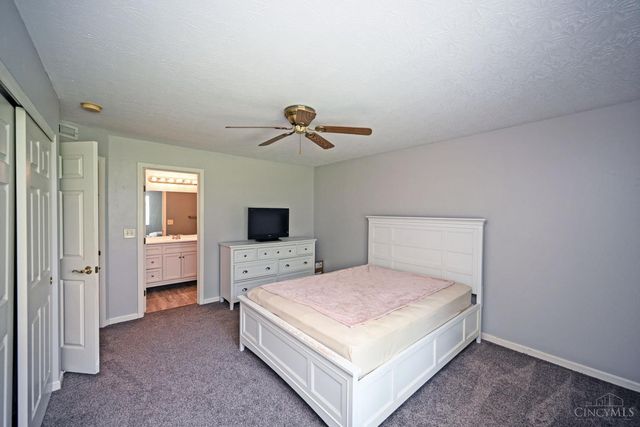 5884 Stonebridge Circle Way, Miami Twp, OH 45150