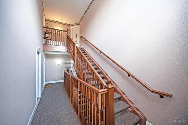5884 Stonebridge Circle Way, Miami Twp, OH 45150