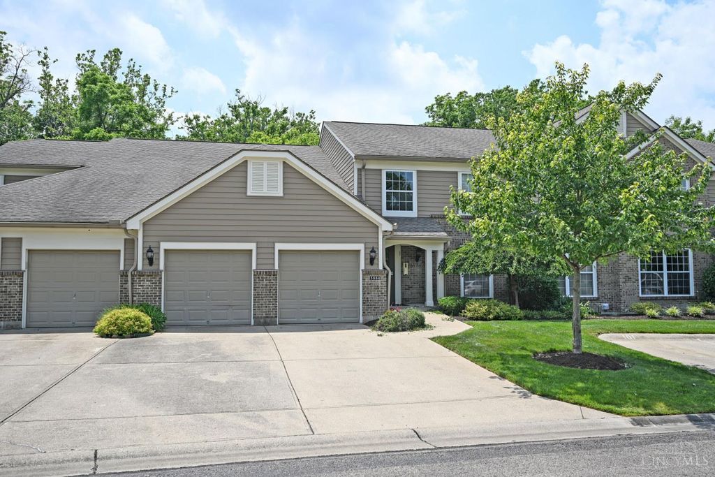 5884 Stonebridge Circle Way, Miami Twp, OH 45150