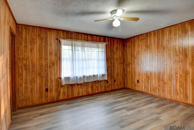 3802 Gregworth Dr, Baton Rouge, LA 70807