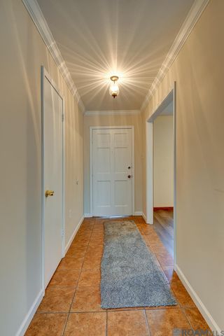 3802 Gregworth Dr, Baton Rouge, LA 70807