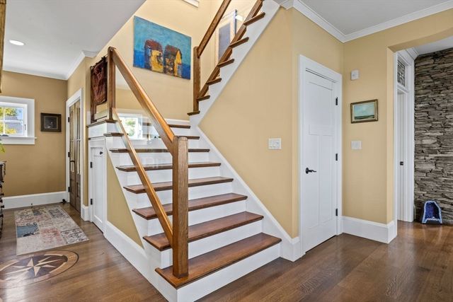 358 Rock Island Rd, Quincy, MA 02169