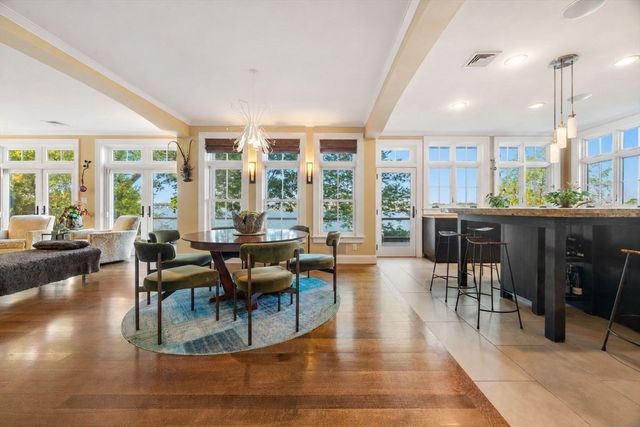 358 Rock Island Rd, Quincy, MA 02169