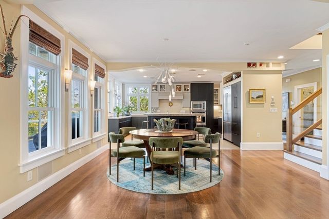 358 Rock Island Rd, Quincy, MA 02169