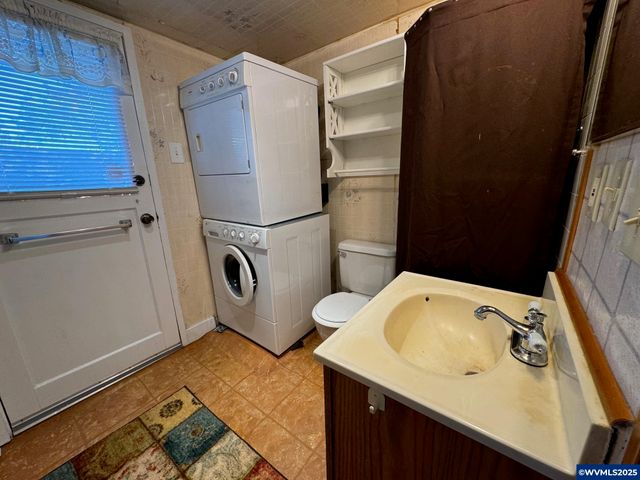 2752 Summer St SE, Salem, OR 97302