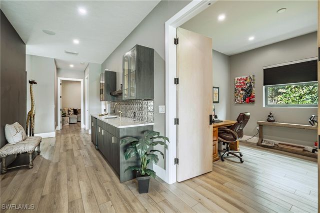 4269 15th AVE SW, Naples, FL 34116