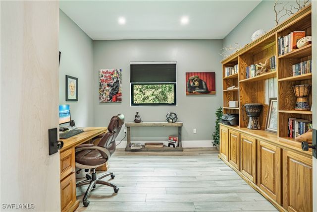 4269 15th AVE SW, Naples, FL 34116