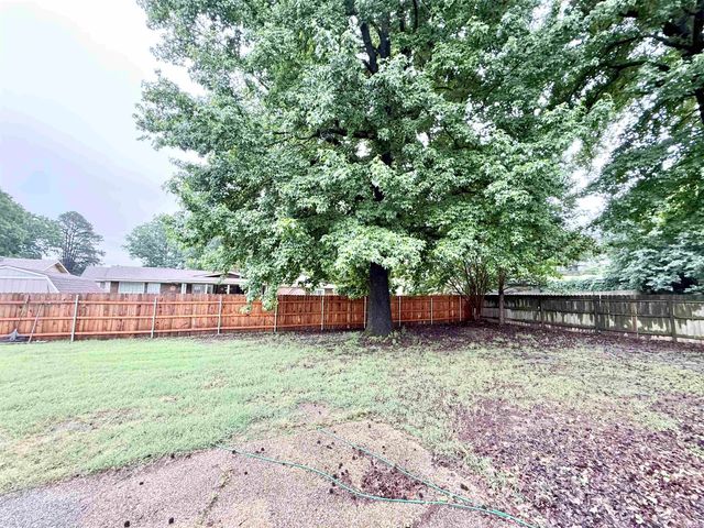 407 Meriwether, Paragould, AR 72450