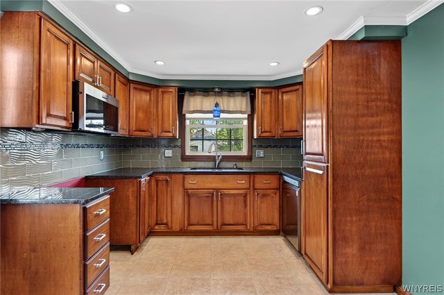 166 Dean Road, Cheektowaga, NY 14043