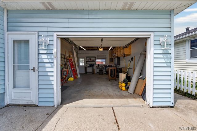 166 Dean Road, Cheektowaga, NY 14043