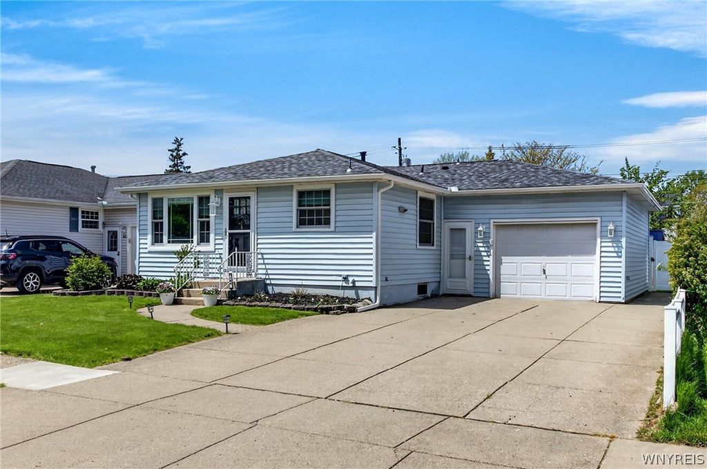 166 Dean Road, Cheektowaga, NY 14043