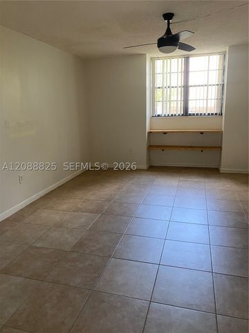 10625 SW 112th Ave 103, Miami, FL 33176
