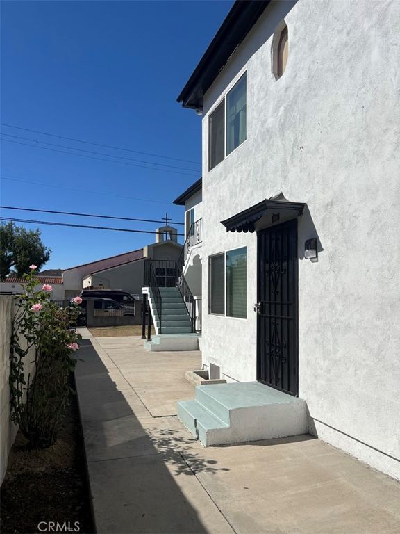 10418 Wilmington, Los Angeles, CA 90002 — photo 3